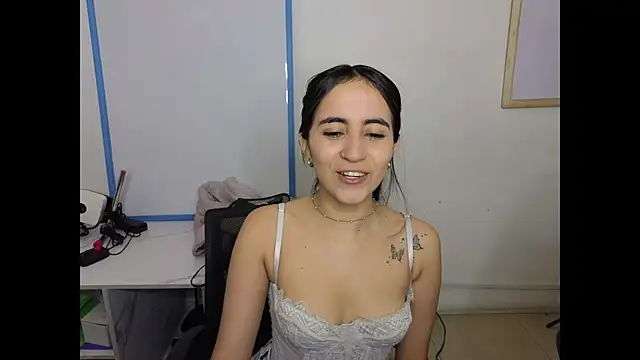 Mia Fischer online show from 01-06-26, 01:26