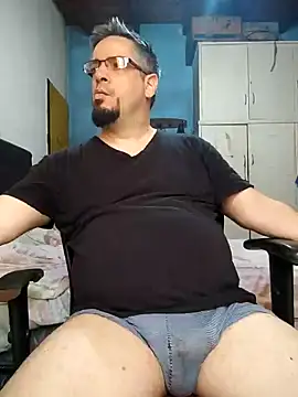 Snapshot of MrBig_2024 chatting on 01-09-25, 09:05 MrBig 2024 online show from 01-09-25, 09:05