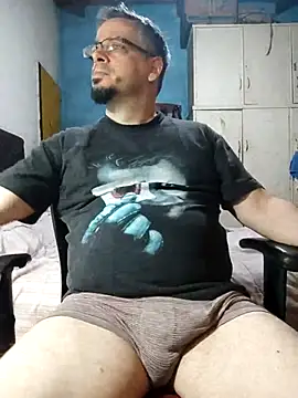 Snapshot of MrBig_2024 chatting on 02-19-25, 09:14 MrBig 2024 online show from 02-19-25, 09:14