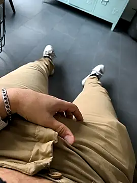 cricrimsBarcelona online show from 02-14-25, 07:17