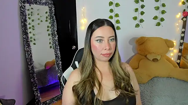 JanneKim online show from 01-17-26, 02:16