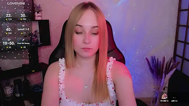 LianaBright online show from 03-08-25, 02:01