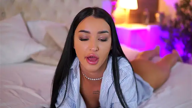 DeniseDevilles online show from 02-01-25, 02:02