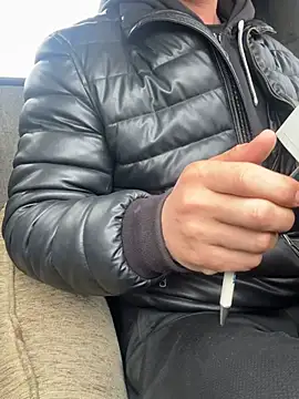 AlexGWoW online show from 04-23-26, 07:09