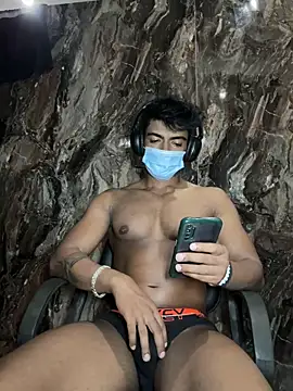 rony6663 online show from 10-29-25, 05:04