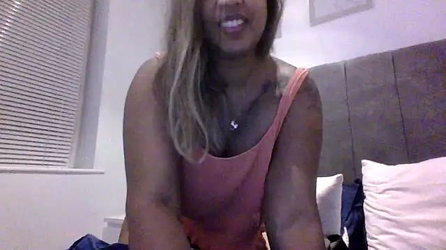 TEMPTING-TAMMY online show from 02-03-25, 10:32