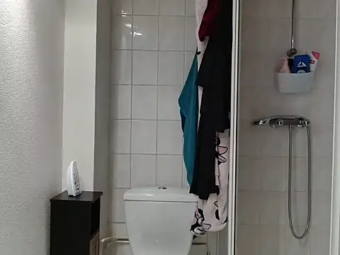 Lauzo21 online show from 12-22-25, 03:20