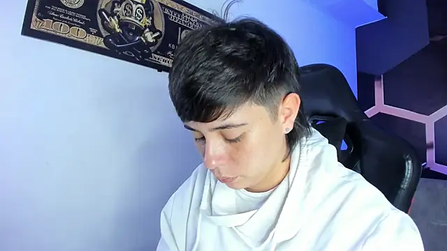 AbbySmiitth  online show from 09-16-25, 07:04