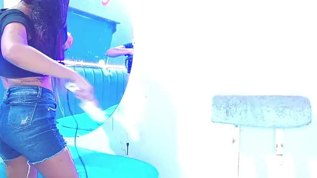 minimi naty online show from 02-03-25, 07:31