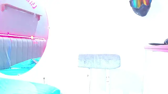 minimi naty online show from 02-04-25, 07:55