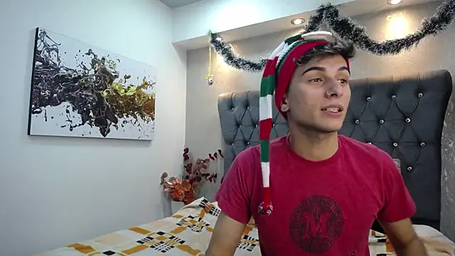 Snapshot of MrWilliseo chatting on 12-26-24, 07:38 MrWilliseo online show from 12-26-24, 07:38