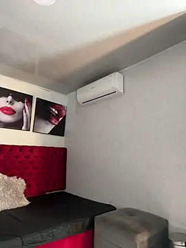 KENDER21  online show from 02-28-25, 12:20