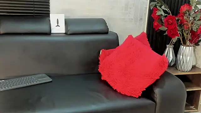 KENDER21  online show from 03-20-25, 06:52