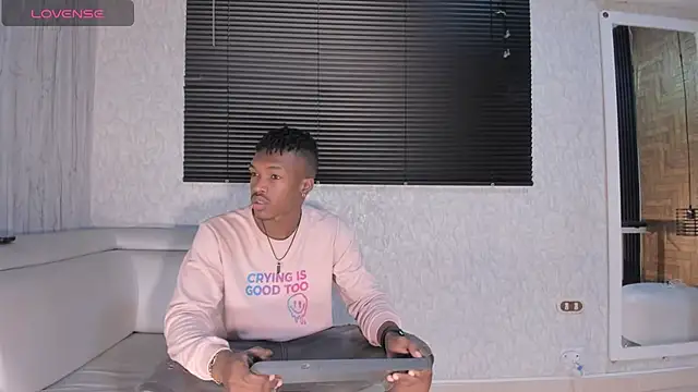 KENDER21  online show from 09-10-25, 08:31