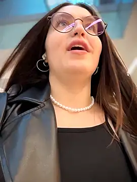 meow girl online show from 03-27-26, 03:56