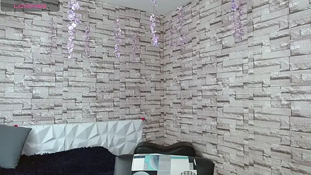 Vanse lust online show from 09-30-25, 07:41