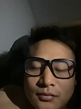 lixiaoshuai8 online show from 03-02-25, 03:27