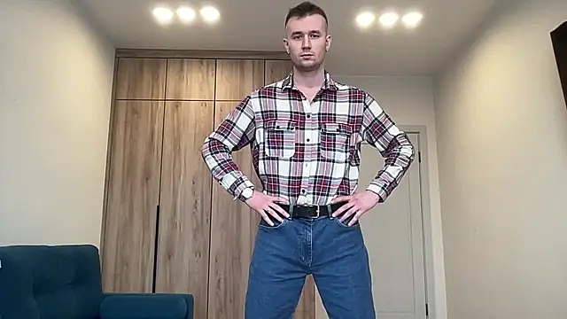 Snapshot of cute_mark chatting on 03-25-26, 07:47 cute mark online show from 03-25-26, 07:47