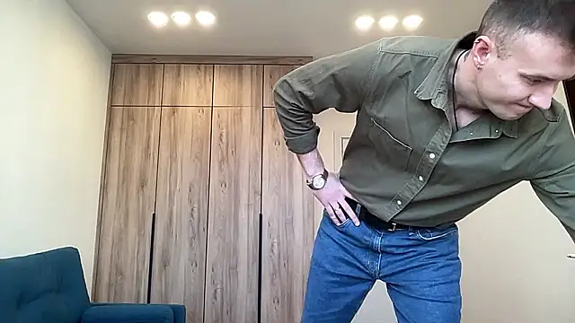 Snapshot of cute_mark chatting on 03-28-26, 05:29 cute mark online show from 03-28-26, 05:29