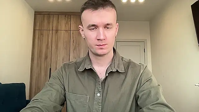 Snapshot of cute_mark chatting on 03-29-26, 06:57 cute mark online show from 03-29-26, 06:57