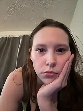 Snapshot of SheSlutty531 chatting on 07-13-26, 03:09 SheSlutty531 online show from 07-13-26, 03:09