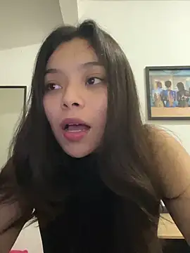 Snapshot of adry_moon666 chatting on 03-03-25, 05:42 adry moon666 online show from 03-03-25, 05:42