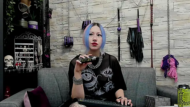 CruelMistress online show from 11-12-25, 04:07