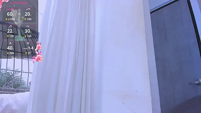 Venusflame   online show from 03-13-25, 01:29