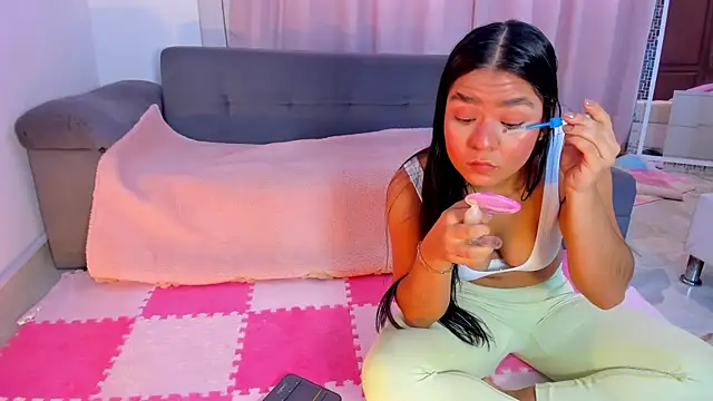 HayamiKioto online show from 11-07-25, 01:44