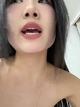 Snapshot of xyebobs chatting on 01-01-25, 03:46 xyebobs online show from 01-01-25, 03:46