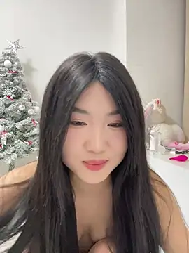 Snapshot of xyebobs chatting on 02-14-25, 10:59 xyebobs online show from 02-14-25, 10:59