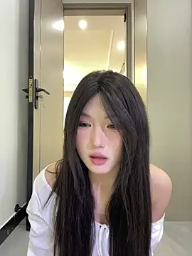 Snapshot of xyebobs chatting on 10-18-25, 01:45 xyebobs online show from 10-18-25, 01:45