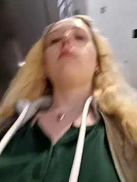 Snapshot of Public_Katrisha chatting on 10-24-25, 02:24 Public Katrisha online show from 10-24-25, 02:24