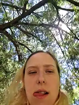 Snapshot of Public_Katrisha chatting on 11-25-25, 03:45 Public Katrisha online show from 11-25-25, 03:45