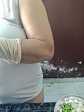 milf-kaira online show from 12-07-24, 02:53