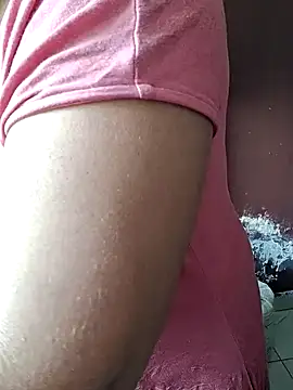 milf-kaira online show from 12-10-24, 10:28