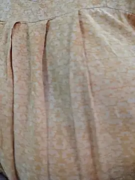 milf-kaira online show from 12-12-24, 05:10