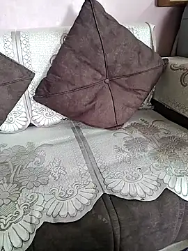 milf-kaira online show from 01-09-25, 06:17