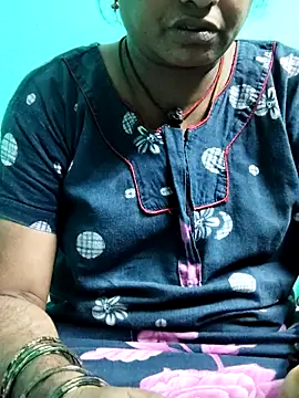 Snapshot of Tamilrojanew chatting on 07-27-26, 04:47 Tamilrojanew online show from 07-27-26, 04:47