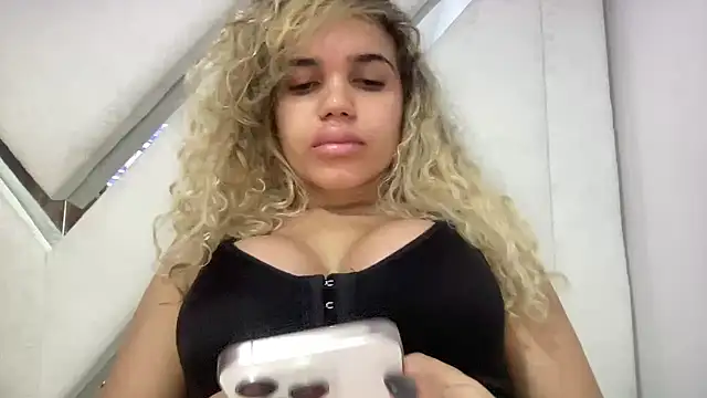 brithneysquirt online show from 12-23-25, 12:19