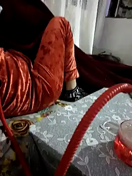 Snapshot of nouramaroc chatting on 01-28-25, 11:50 nouramaroc online show from 01-28-25, 11:50