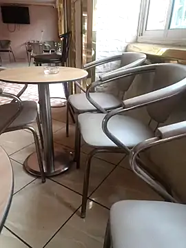 Snapshot of nouramaroc chatting on 09-20-25, 04:30 nouramaroc online show from 09-20-25, 04:30