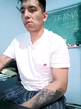 Snapshot of Javierhot666 chatting on 02-06-26, 12:15 Javierhot666 online show from 02-06-26, 12:15