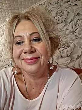 Snapshot of PALETT chatting on 12-06-24, 01:00 PALETT online show from 12-06-24, 01:00