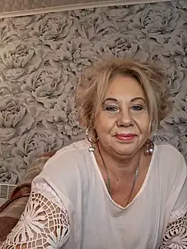 Snapshot of PALETT chatting on 12-13-24, 12:28 PALETT online show from 12-13-24, 12:28