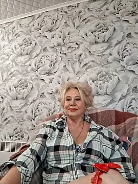 Snapshot of PALETT chatting on 02-14-25, 06:12 PALETT online show from 02-14-25, 06:12