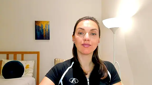 LovelyeeMia online show from 12-20-24, 08:55