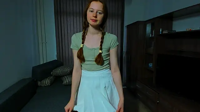 Fire Luna online show from 12-23-24, 08:44