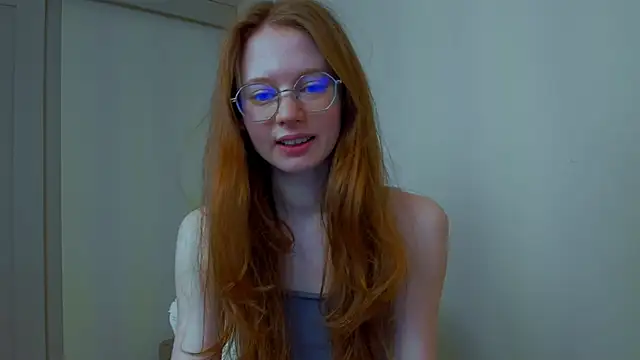 Fire Luna online show from 04-05-26, 05:37