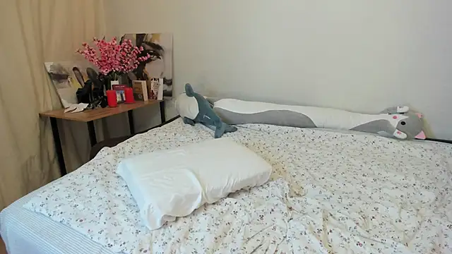 Snapshot of Shadow_Dance chatting on 01-23-25, 05:52 Shadow Dance online show from 01-23-25, 05:52